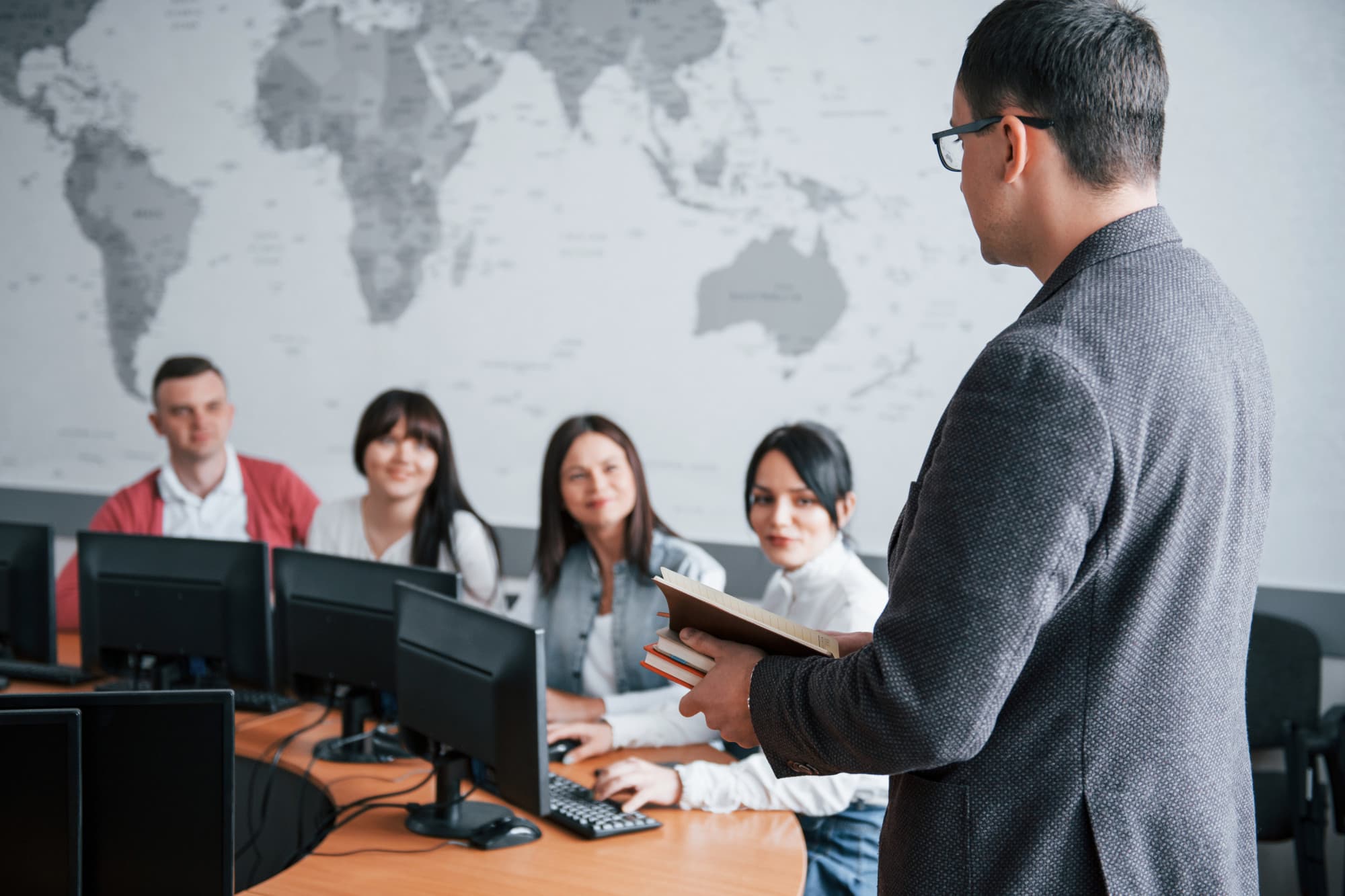 CEGAE Ribeyro para Empresas